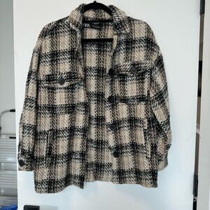 Zara Tan and Black Shacket